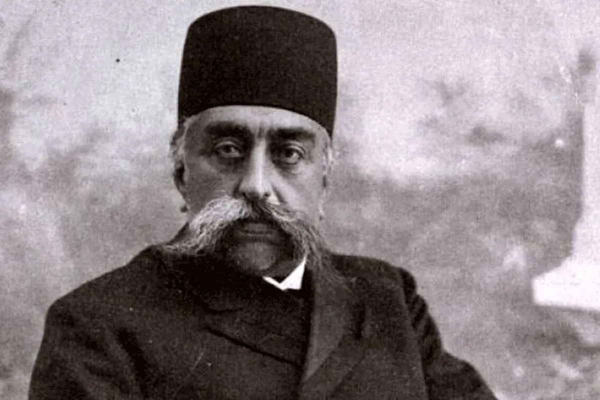(عکس) کالسکه‌سواری «مظفرالدین شاه» در شهر پاریس