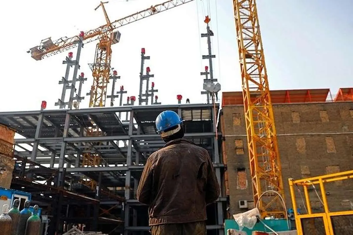 ماجرای جنجالی هتل ۳۰ طبقه ولنجک؛ دفاع عجیب معاون زاکانی