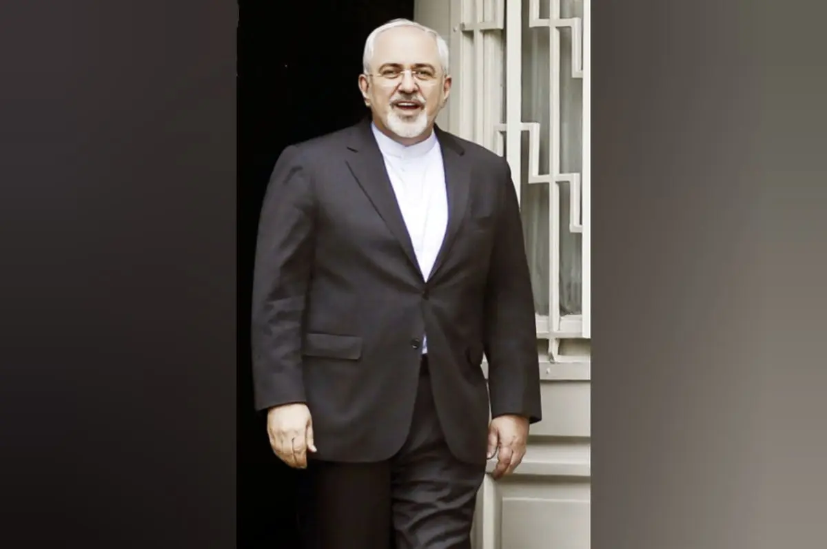 روزنامه اصولگرا: دولت نباید از اول ظریف را به کار می‌گرفت؛ شاید از ظریف در جایگاه‌های دیگر دولت استفاده شود