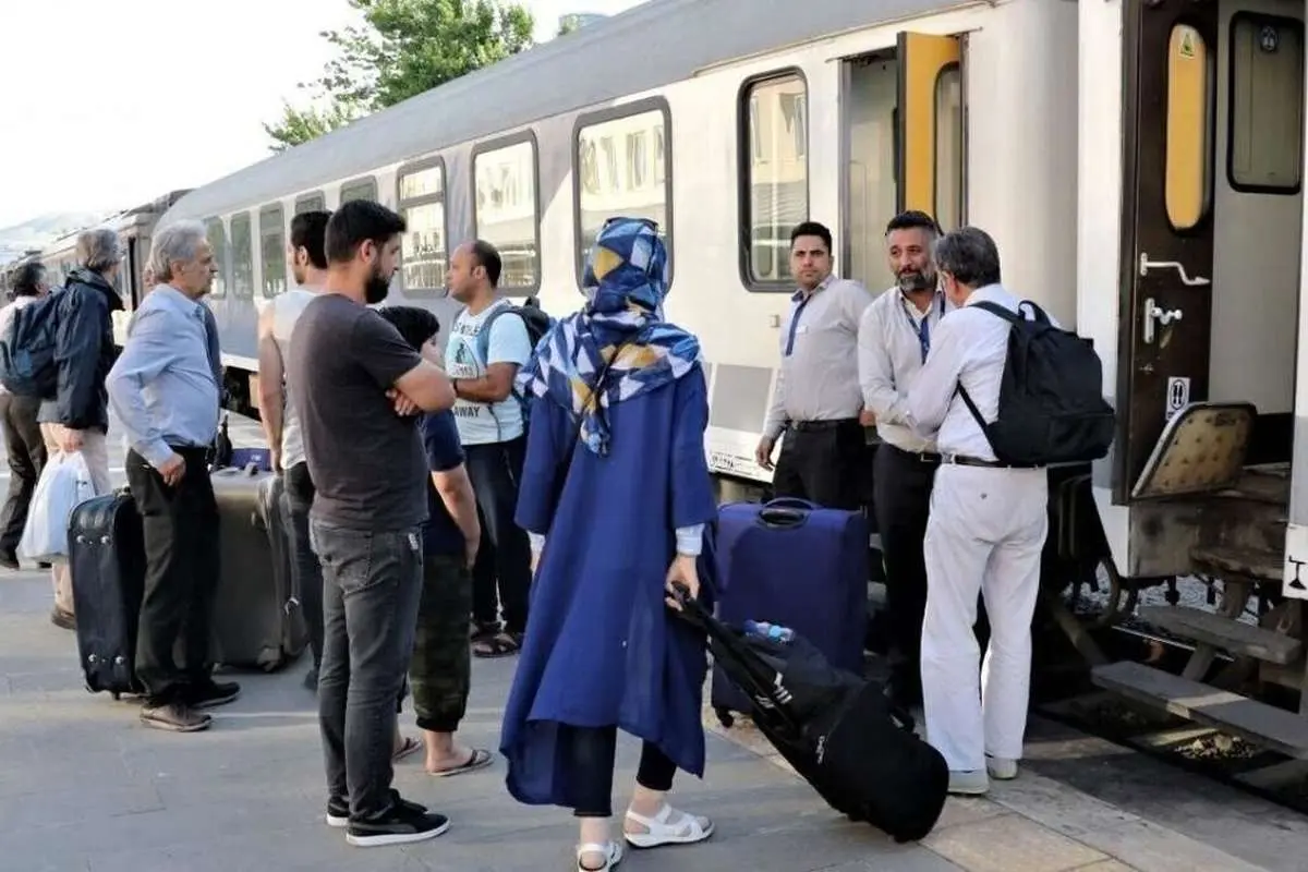 ۳۲ میلیون تقاضا برای بلیت قطارهای نوروزی