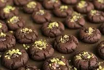 شیرینی پزی مخصوص عید ۱۴۰۴؛ طرز تهیه شیرینی شکلاتی خوشمزه و شیک