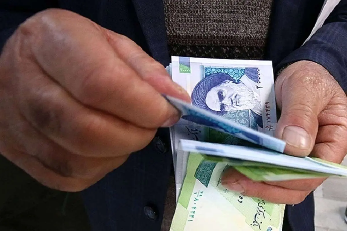 آخرین اخبار از حقوق ۱۴۰۴ کارگران امروز دوشنبه ۲۰ اسفند؛ رقم دستمزد به تورم می‌رسد؟