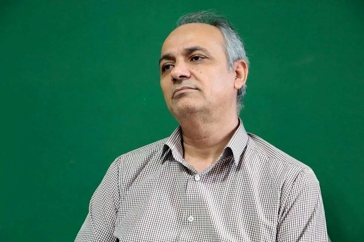 زیدآبادی: شکاف دولت و مجلس آنقدر زیاد است که نمیشود بین آن پل زد