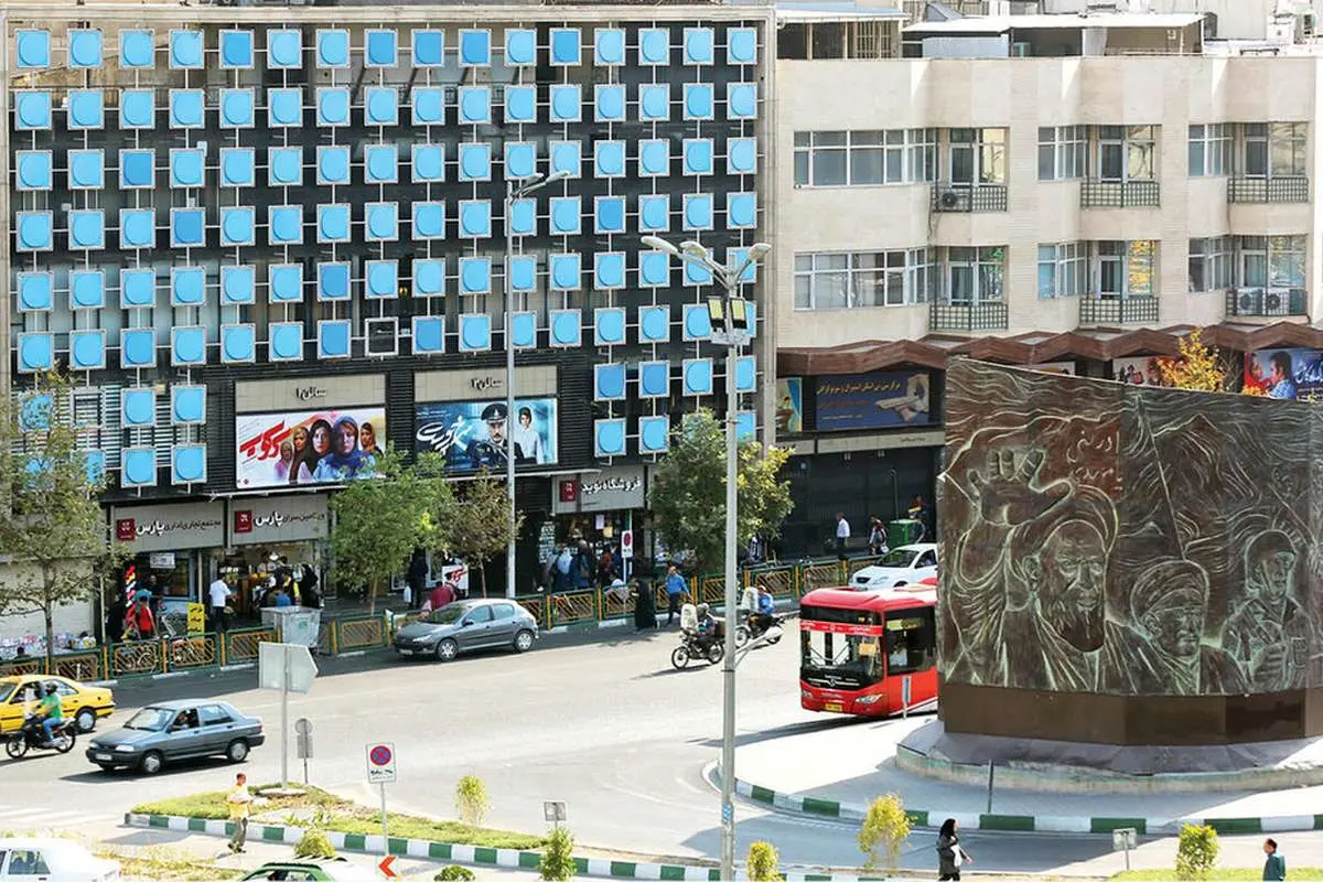سینمای قدیمی تهران به فروش گذاشته شد
