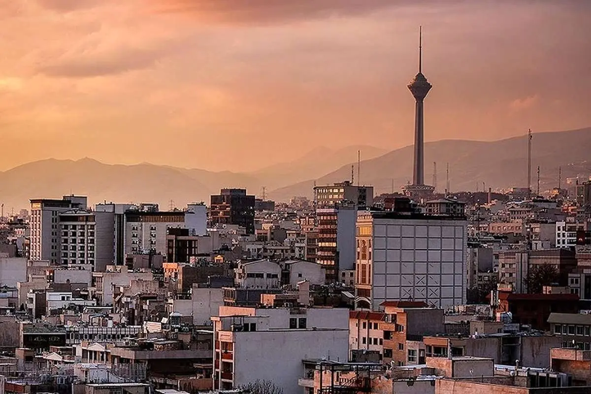 بررسی قیمت دلاری مسکن در سال ۱۴۰۳؛ تلاش بینتیجه بازار مسکن برای رقابت با دلار!