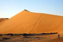 ۶ مکان دیدنی اطراف کویر ورزنه برای گردش یک روزه در اصفهان