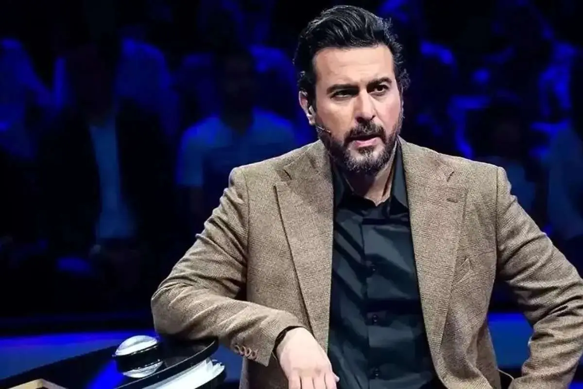 (ویدیو) خاطره بامزه محسن کیایی از خروپف هاش در برنامه ۱۰۰۱