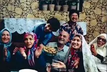 (ویدئو) موسیقی تیتراژ «متهم گریخت»؛ از شعر انقلابی یونانی تا سریال طنز ایرانی