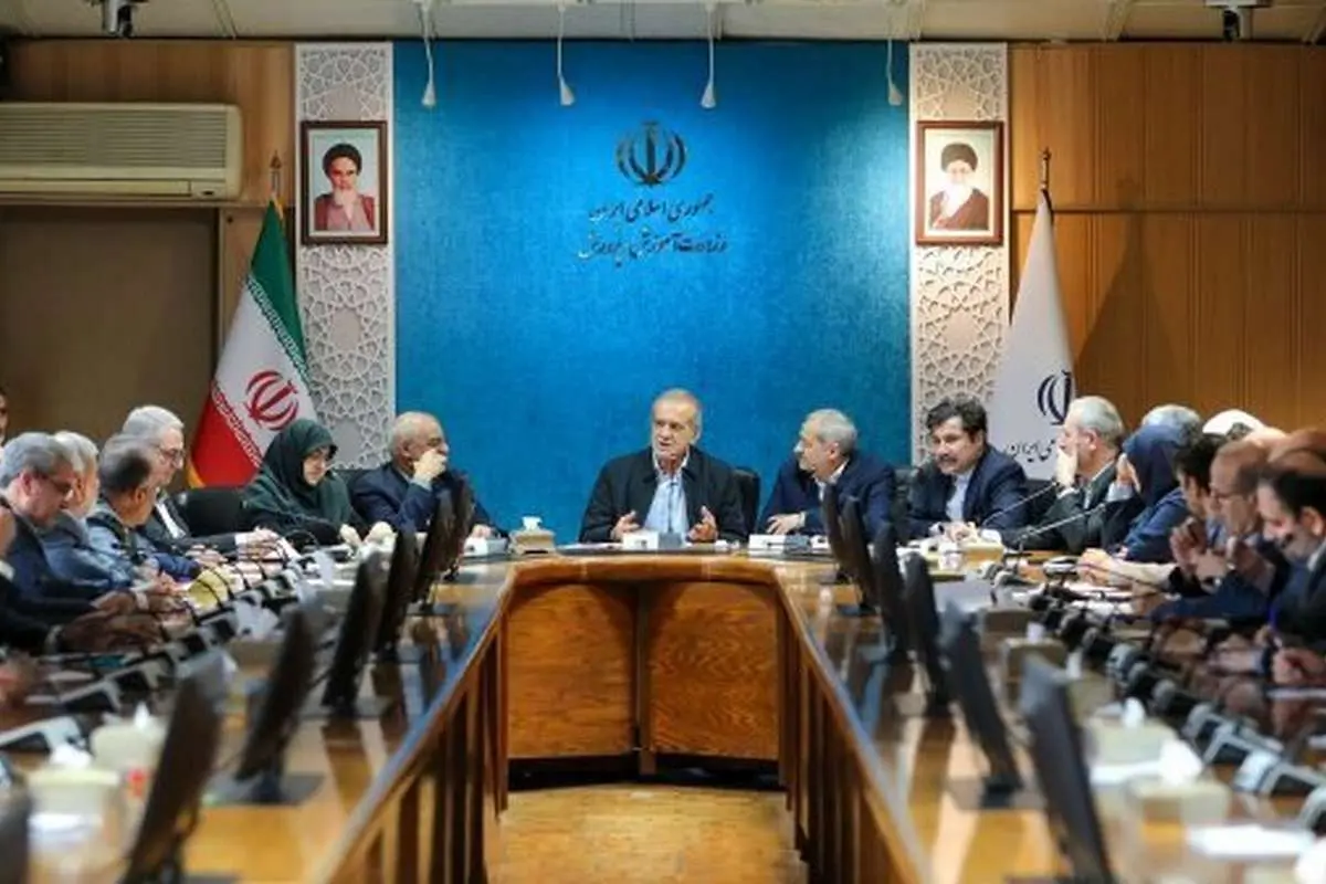 پزشکیان: با زور نه تنها نمیتوان در جامعه تغییر ایجاد کرد بلکه اسباب ایجاد تنفر خواهد شد
