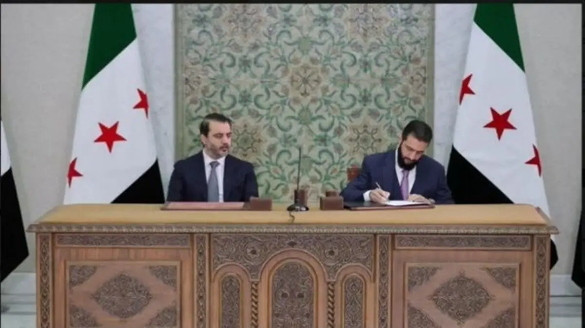 الجولانی پیش‌نویس اعلامیه قانون اساسی را امضا کرد