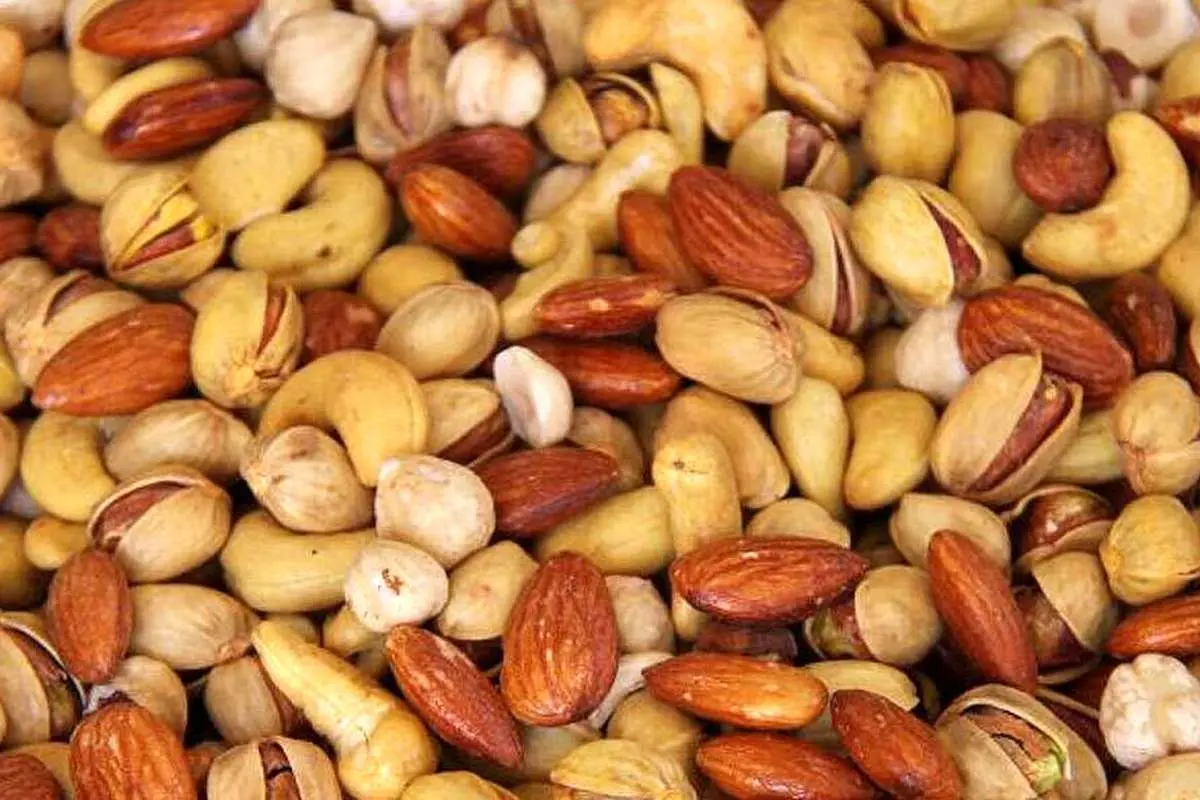 توصیه جدی وزارت بهداشت برای خرید شیرینی و آجیل