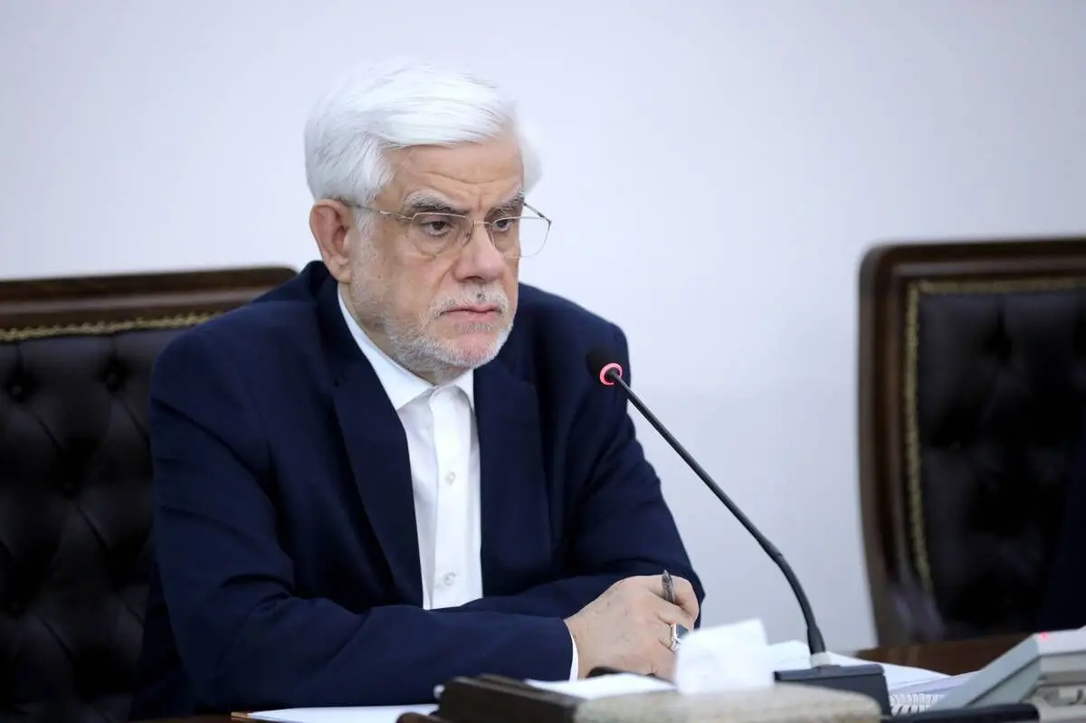 عارف: با دیپلماسی فرهنگی توطئه ایران هراسی را خنثی کنیم