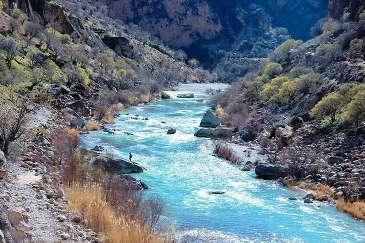 توالی خشکسالی و سیلاب در بهار ۱۴۰۴
