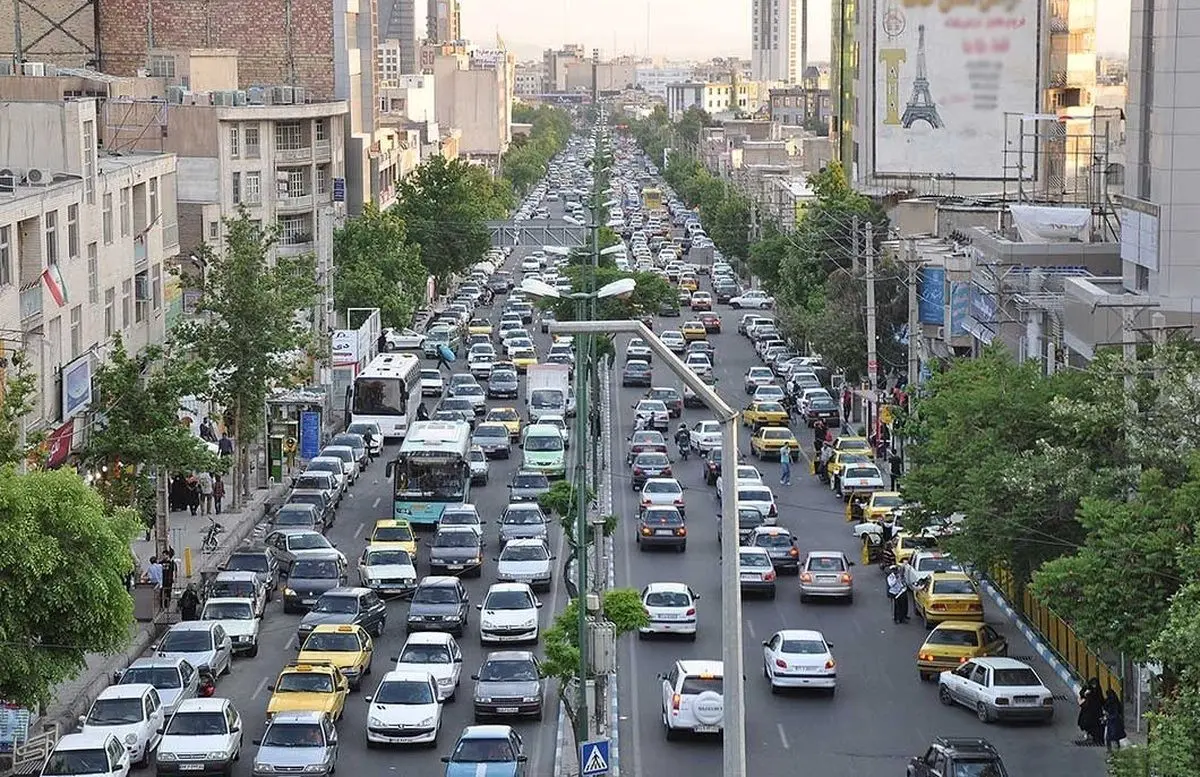 چشم اندازی از اتوبان «تهران-کرج» در دهه ۵۰