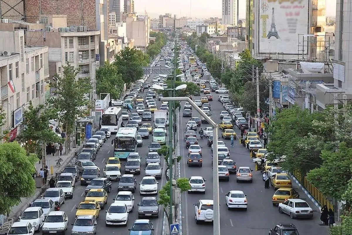 چشم اندازی از اتوبان «تهران-کرج» در دهه ۵۰