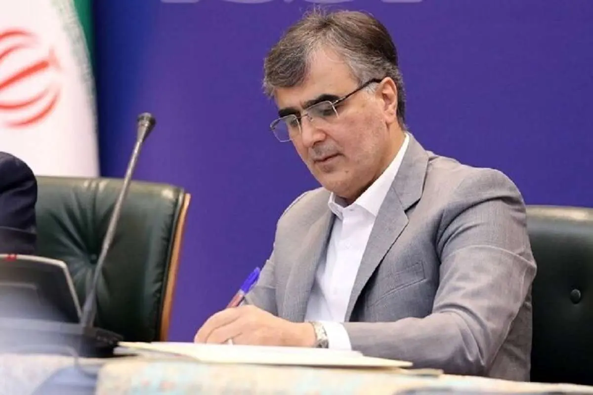 (ویدئو) رئیس کل بانک مرکزی: معمولا عیدی یا نیم سکه می‌دهم یا سکه!