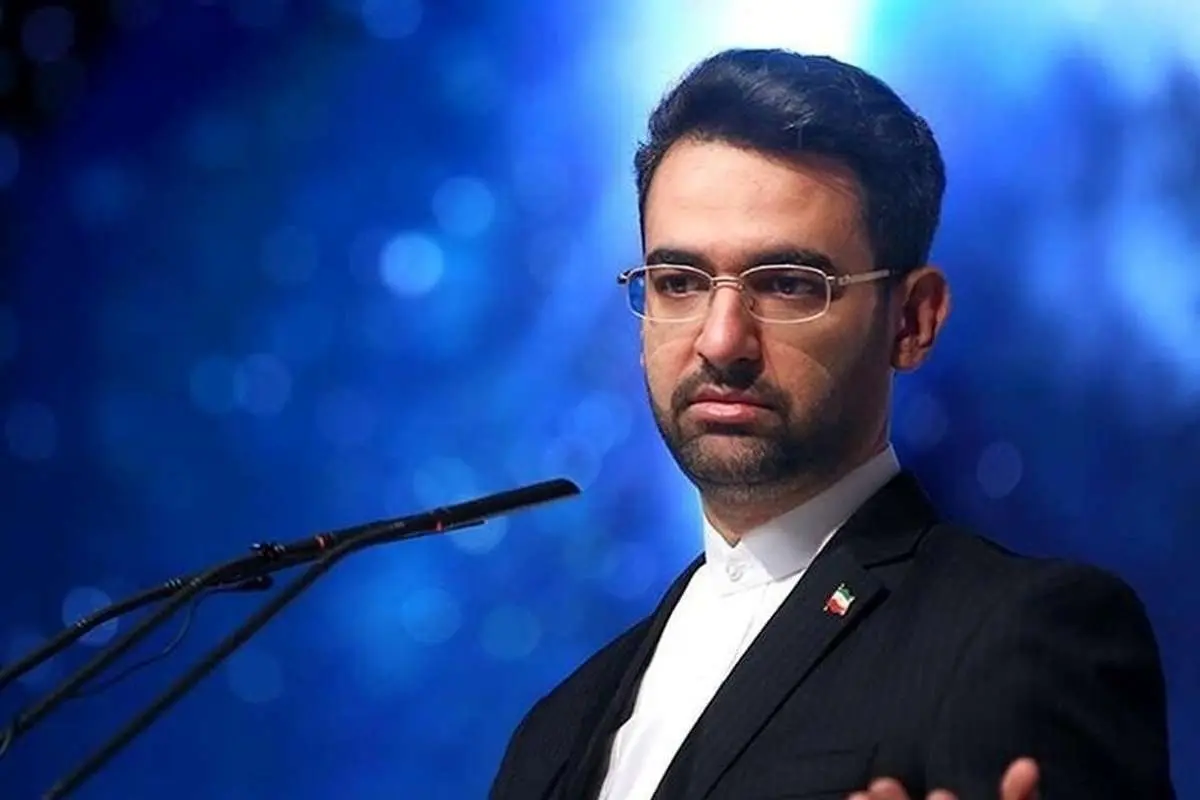 واکنش آذری جهرمی به توقف بازی ایران و امارات: آبروریزی در بازی بین المللی!