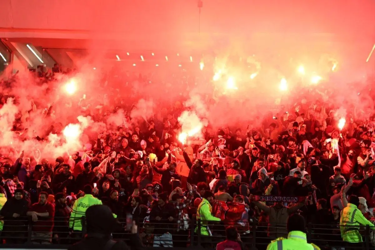 حاشیه‌های بازی پرسپولیس-ملوان؛ قطع برق ورزشگاه آزادی!
