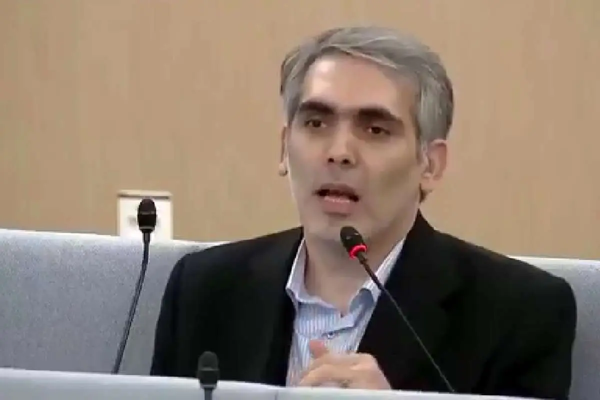 (ویدئو) تلاش خبرنگار ایرانی برای صحبت به زبان انگلیسی در نشست ژنو