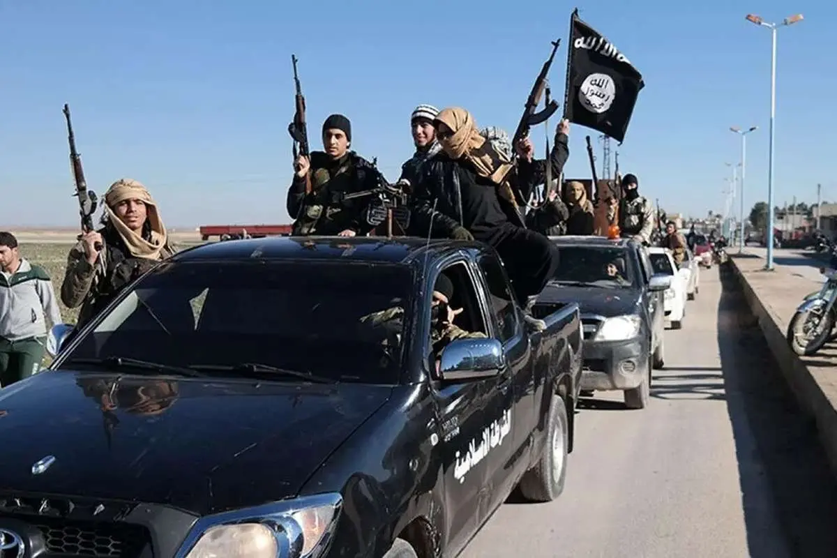 (ویدئو) لحظه به هلاکت رسیدن «ابو خدیجه» نفر دوم داعش