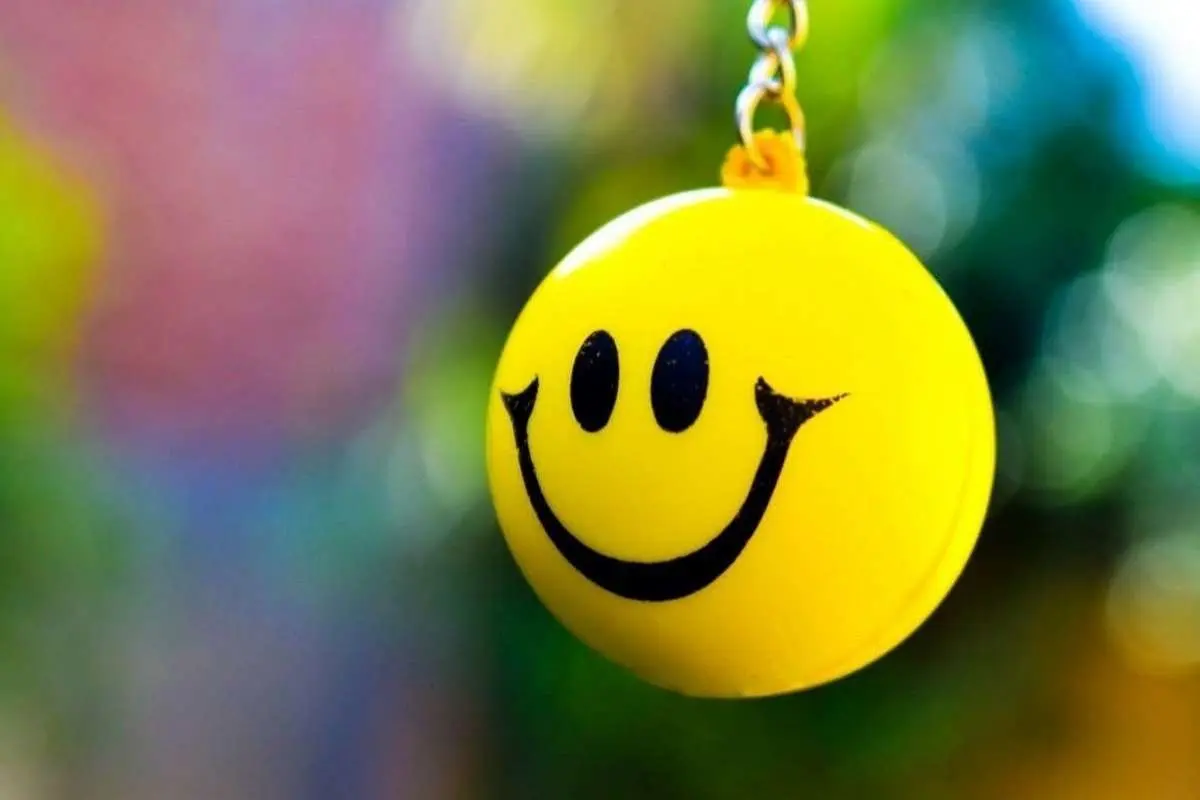تفال به حافظ یکشنبه ۲۶ اسفند ۱۴۰۳؛ هرگزم نقش تو از لوح دل و جان نرود....