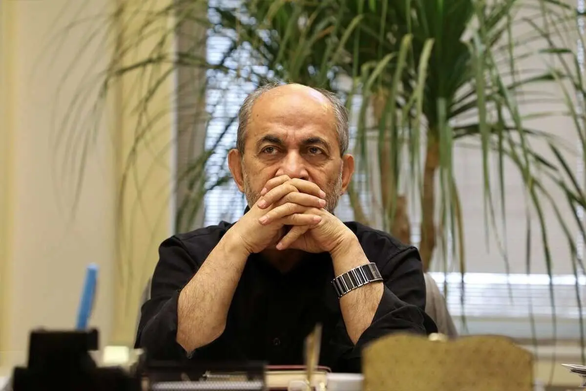 پس‌لرزه‌های ادامه‌دار اظهارات جنجالی رفیقدوست؛ تاریخ‌خوانی یا تاریخ‌سازی؟