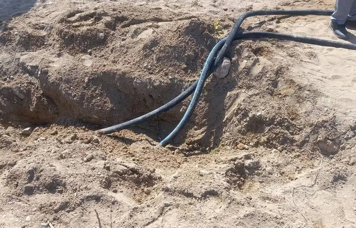 کشف ۴ انشعاب دزدی از خط لوله نفت در هرمزگان