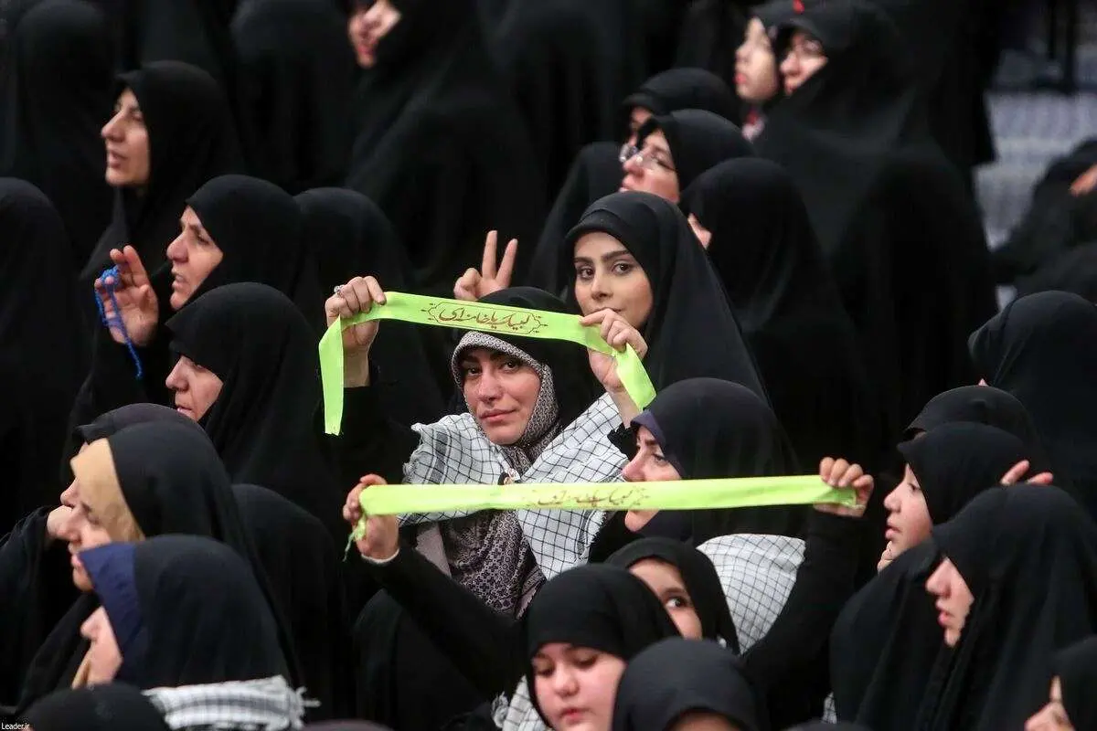 (تصاویر) دیدار نوروزی اقشار مختلف مردم تهران با رهبر انقلاب