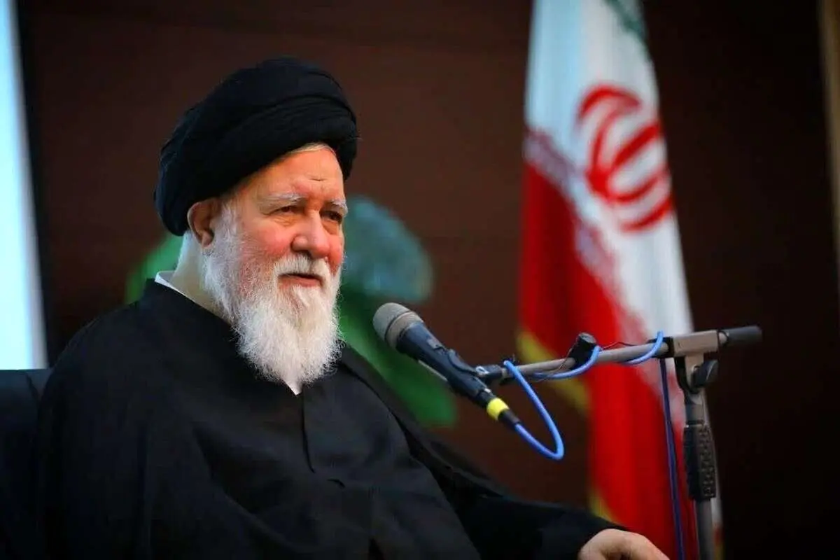 گلایه علم الهدی از کسبه: اول سراغ دلار را میگیرند تا جنسشان را گرانتر بفروشند