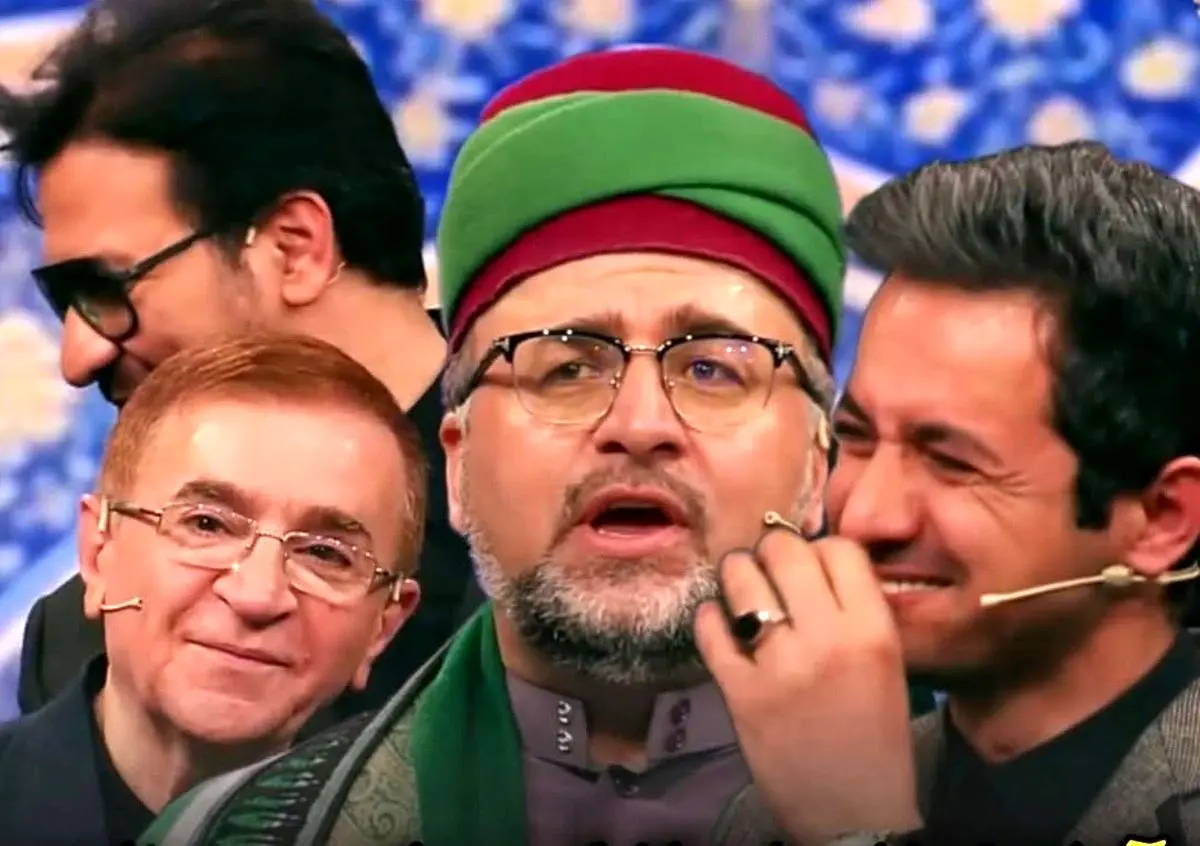 (ویدئو) آوازخوانی اسپانیایی داور محفل و خنده مهمانان برنامه!