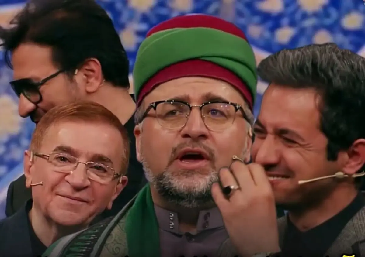 (ویدئو) آوازخوانی اسپانیایی داور محفل و خنده مهمانان برنامه!