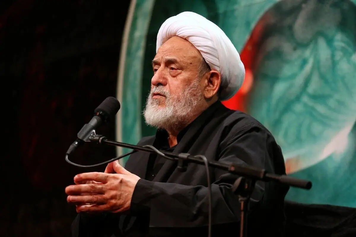 شیخ حسین انصاریان: مدتی است به خاطر این گرانی‌ها و مشکلات مردم خجالت می‌کشم منبر بروم؛ نمی‌خواهم من را ببینید