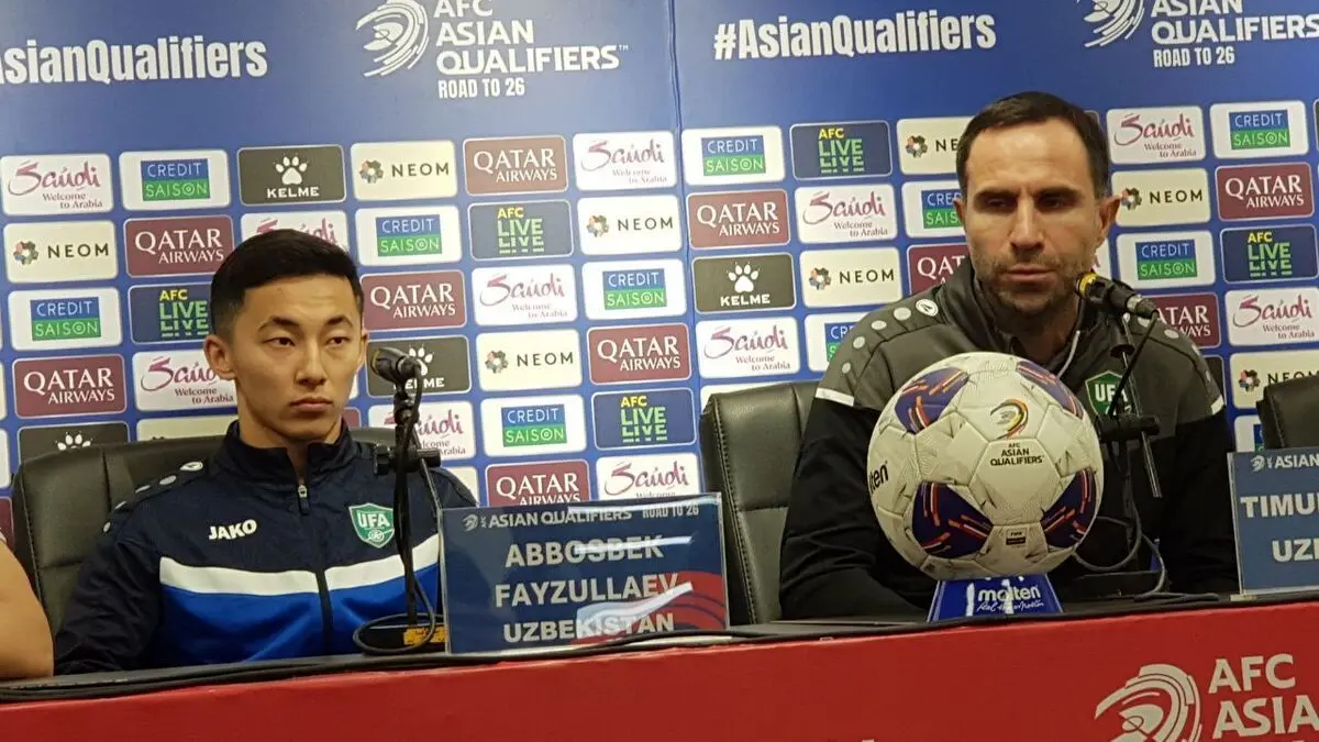 سرمربی ازبکستان: ستارگان استقلال و پرسپولیس جاسوسی کردند!