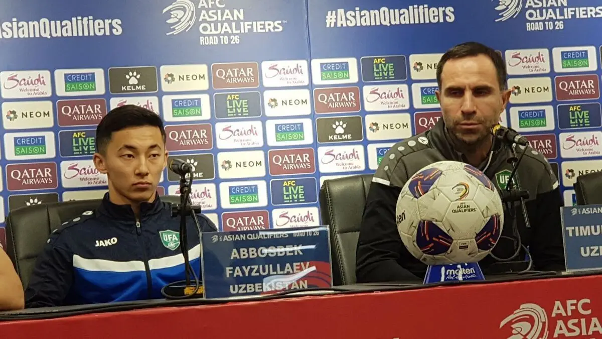 سرمربی ازبکستان: ستارگان استقلال و پرسپولیس جاسوسی کردند!