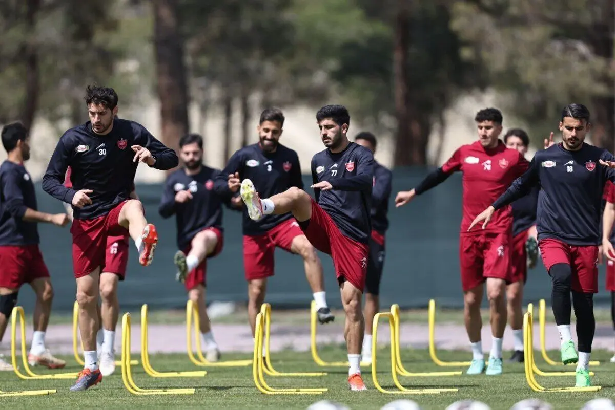 استارت مجدد پرسپولیس در روز بازگشت اورونوف