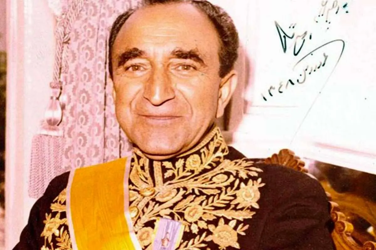اسدالله علم: شاه به قدری عالی صحبت کرد که من «و ان یکاد» را می‌خواندم