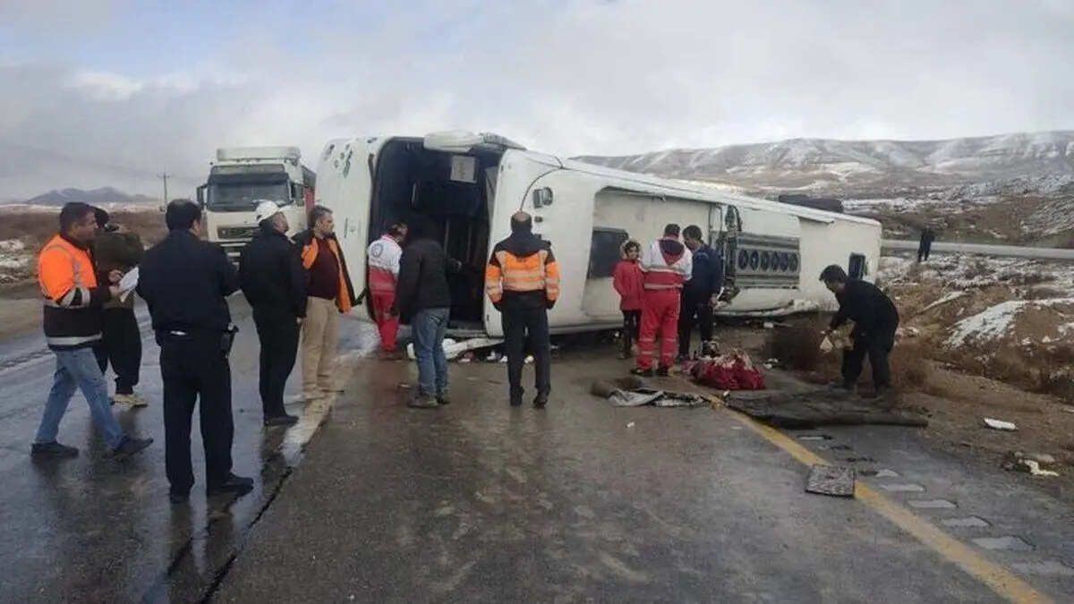 سهم تقصیر حادثه اتوبوس مسافری کرمان اعلام شد