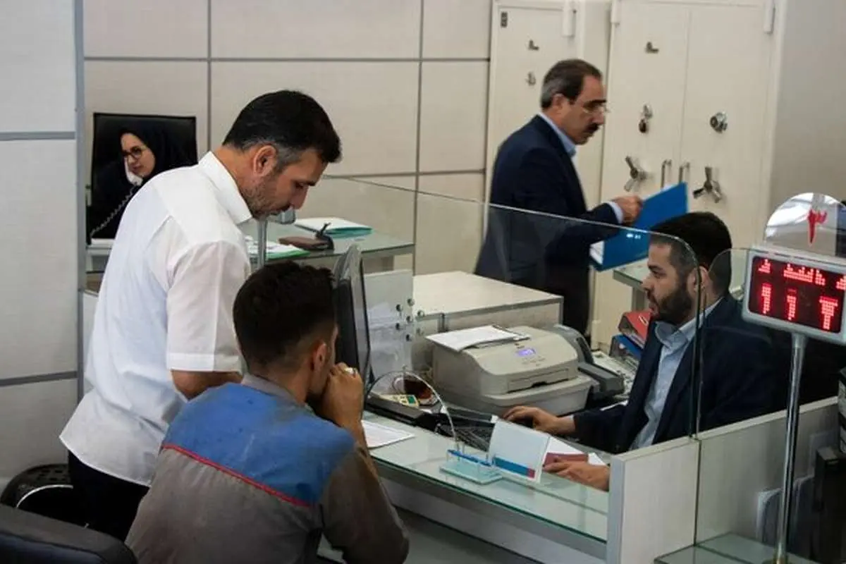 بانک‌های کشور فردا ۱۴ فروردین باز هستند