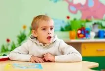 کودکان مبتلا به اوتیسم را مجبور به انجام کاری نکنید
