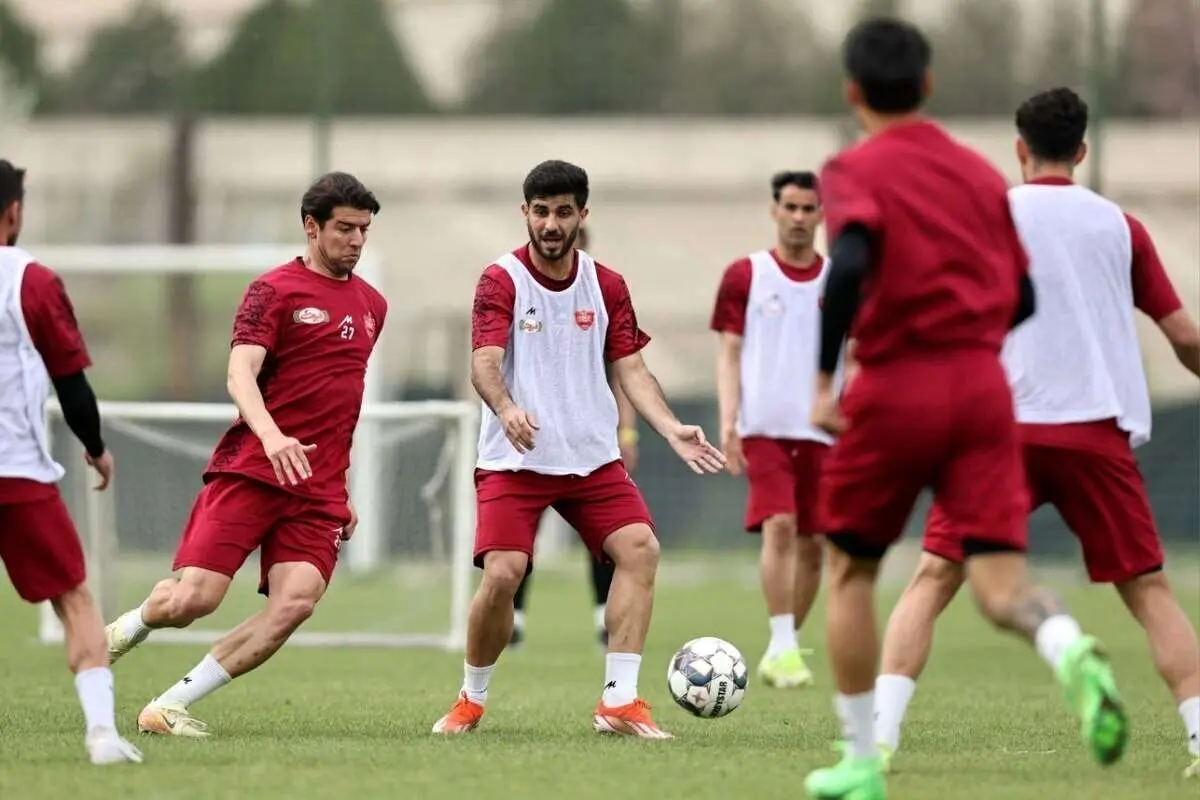 ۱۳ پرسپولیسیها با ویروس سرماخوردگی بهدر شد!