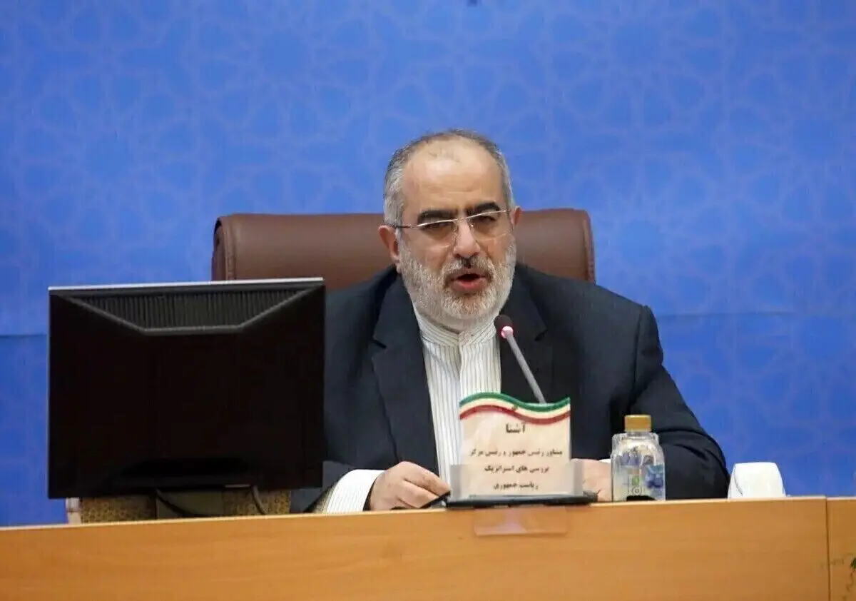 آشنا: بحران بانک‌های نظامی بی‌ارتباط با حوادث ۹۶ و ۹۸ نیست!