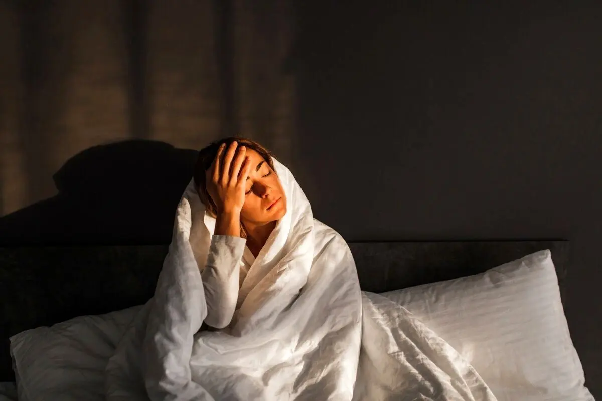 شب‌ها خواب‌تان نمی‌برد؟؛ ۵ راهکار برای خواب باکیفیت‌