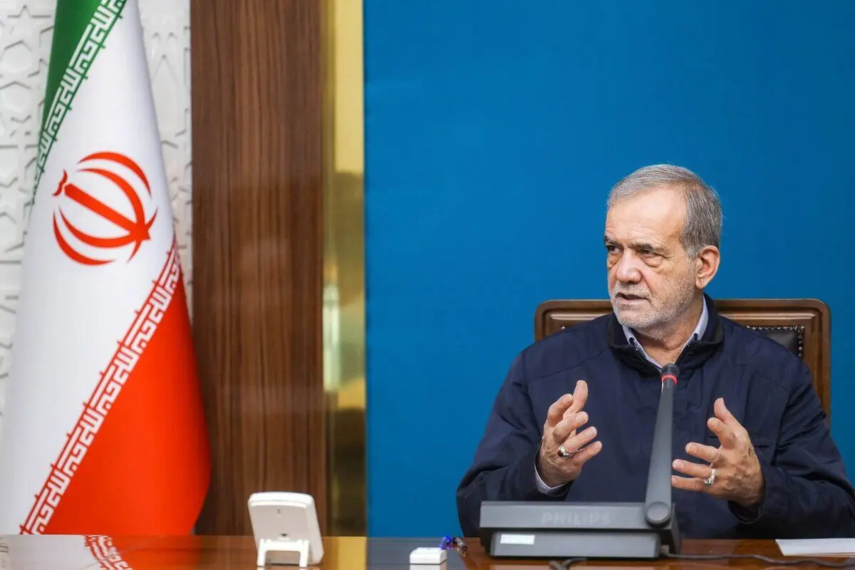 گفت‌وگوی تلفنی پزشکیان با رئیس شورای‌عالی سیاسی یمن