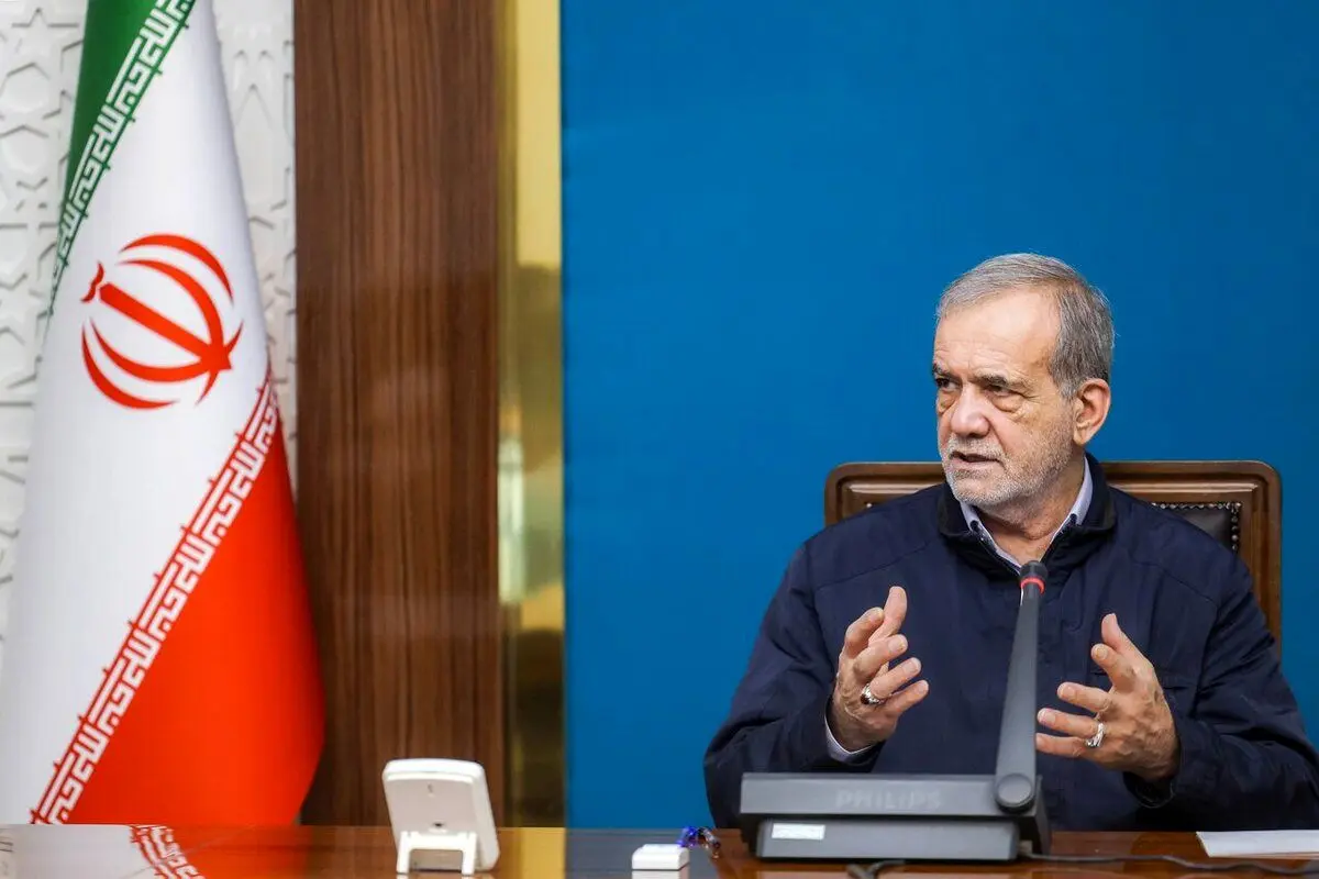 گفت‌وگوی تلفنی پزشکیان با رئیس شورای‌عالی سیاسی یمن
