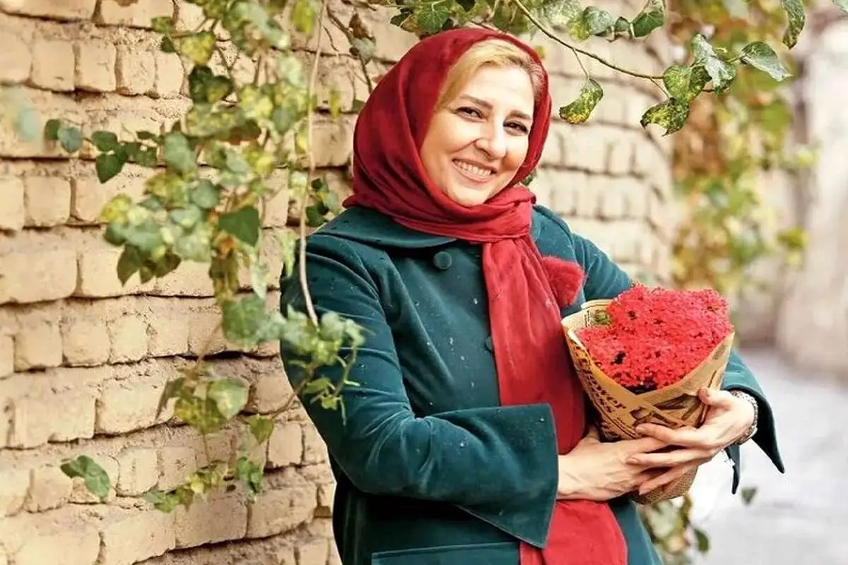 (ویدئو) تولد مرجانه گلچین در هزار و یک محسن کیایی