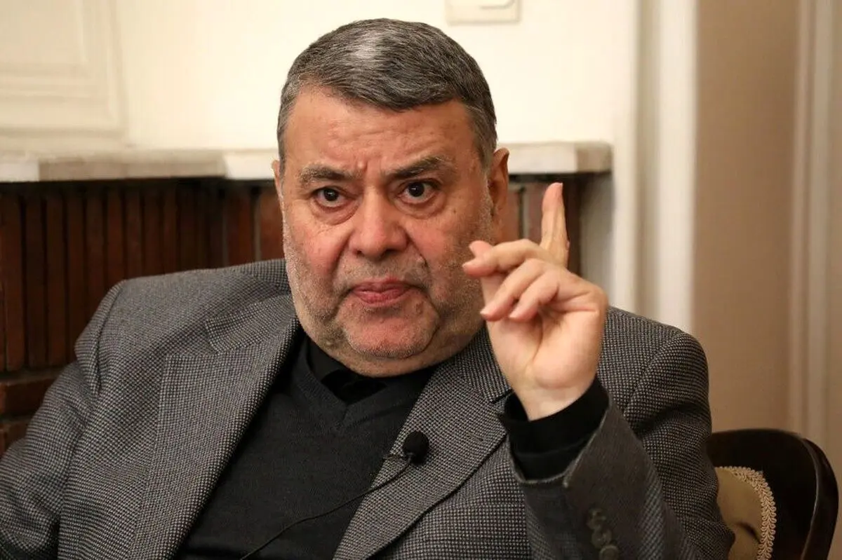 پسر امام خمینی در قم فوتبال بازی می‌کرد؛ احمدآقا به رهبر انقلاب گفت، «با انتخاب شما دنیا عقب افتاد»