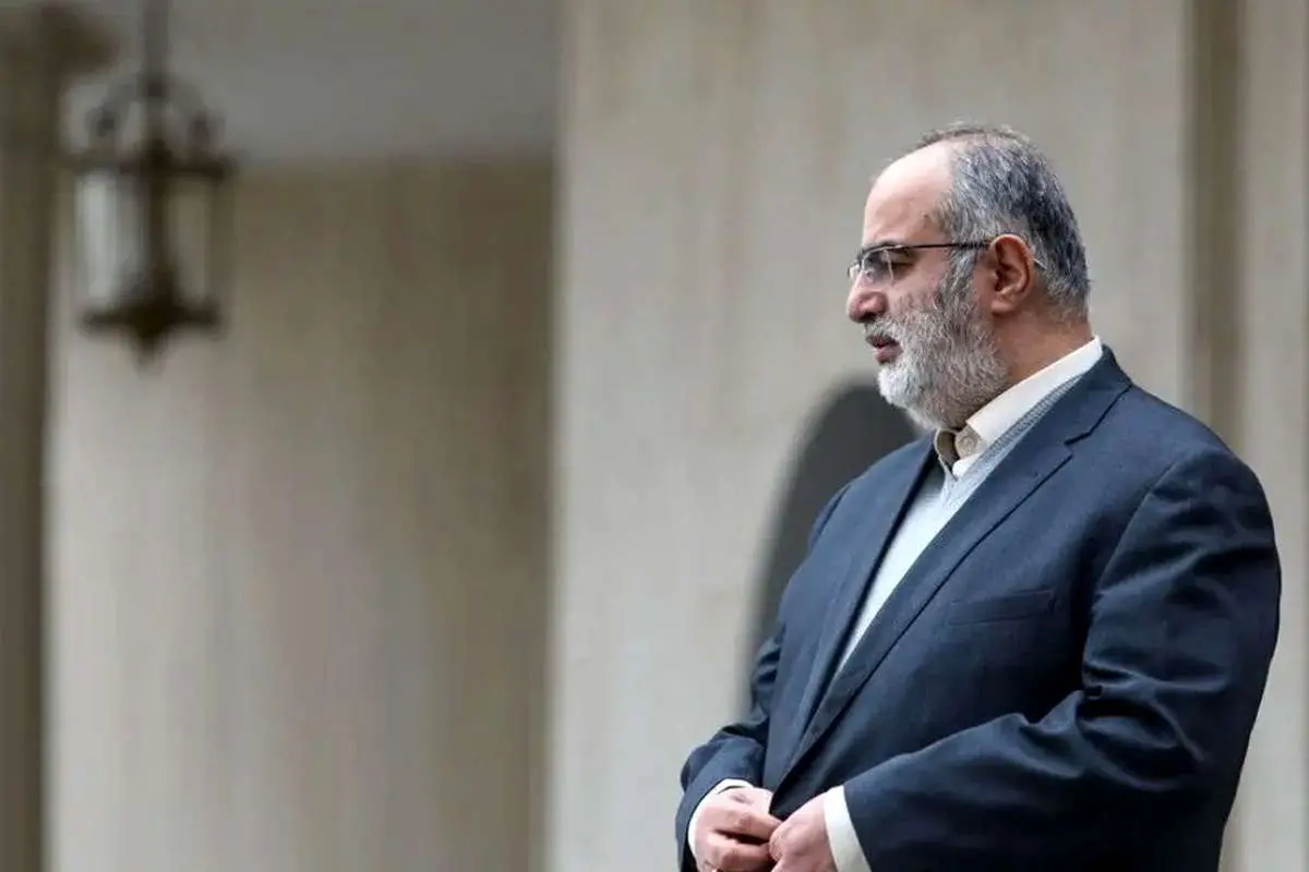 واکنش آشنا به برکناری معاون پارلمانی دولت توسط پزشکیان: همیشه مراقب «انتقام احتمالی» فرد معزول باشید