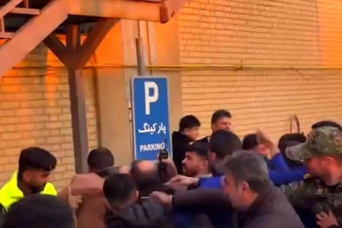 ماجرای کتککاری بازیکنان هوادار و ملوان بعد از بازی