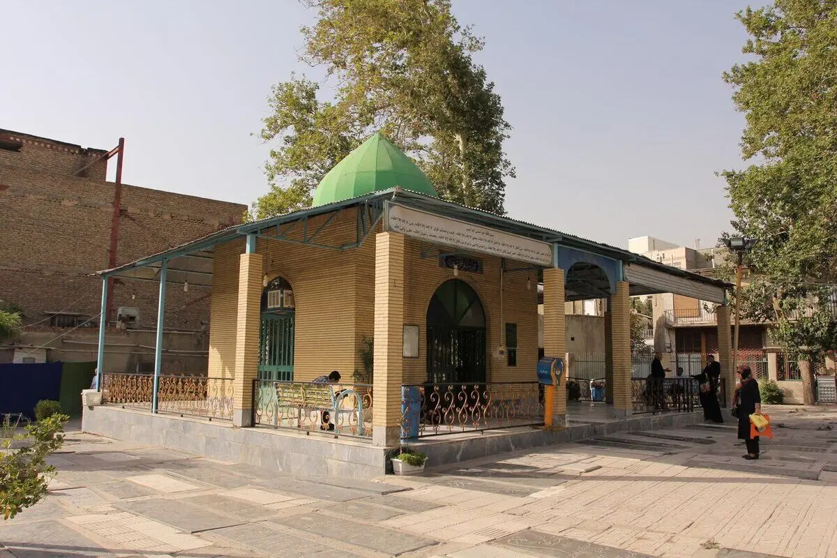 هرجا امامزاده هست گنج وجود دارد؟