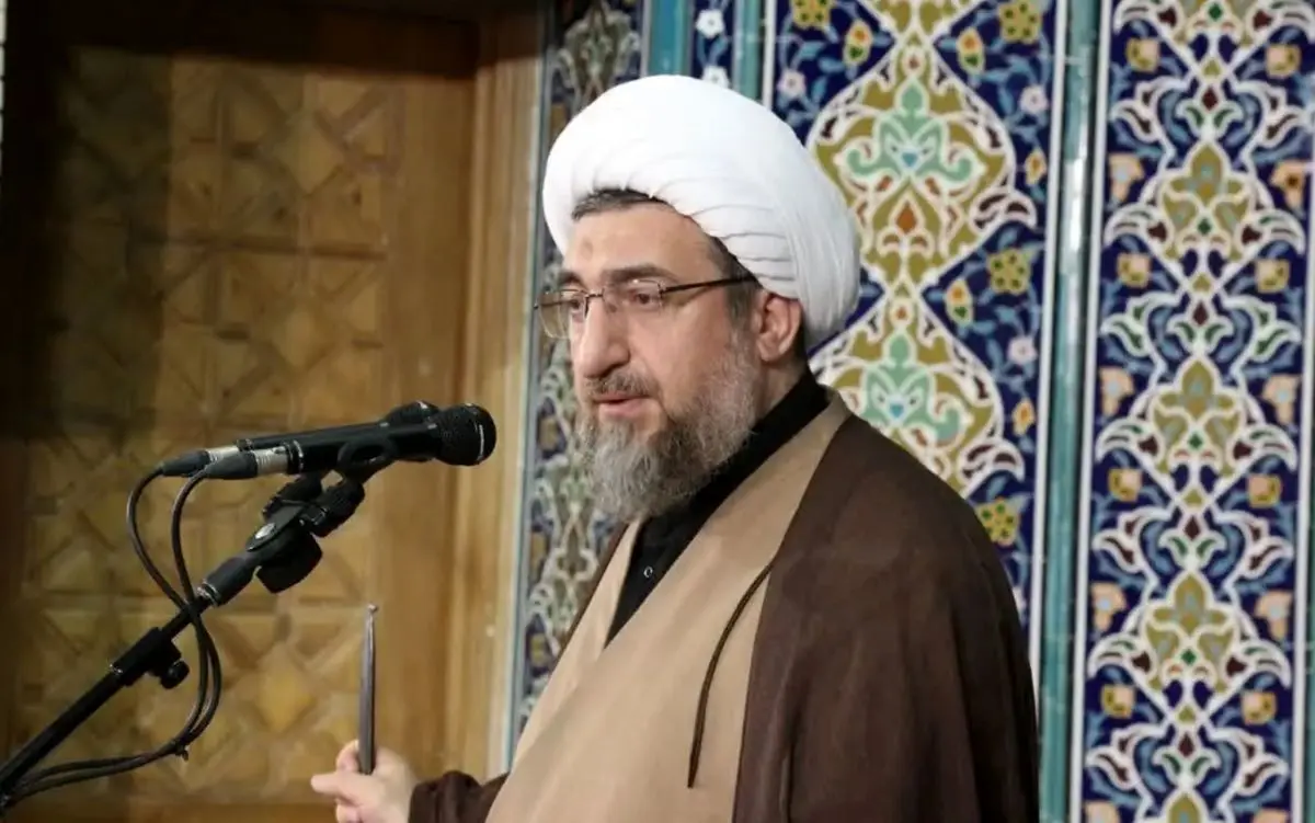 امام جمعه تبریز: ادعای به‌خطر افتادن جمهوریت و اسلامیت نادانی یا غرض‌ورزی است